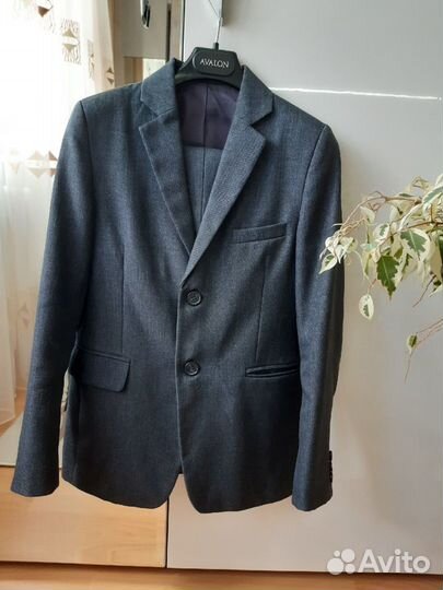 Школьный костюм