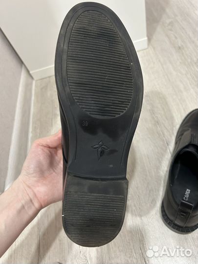 Полуботинки