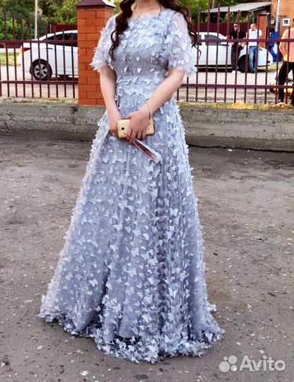 Вечернее платье