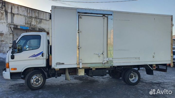 Рефрижератор 30 м³ Hyundai HD72, 2011