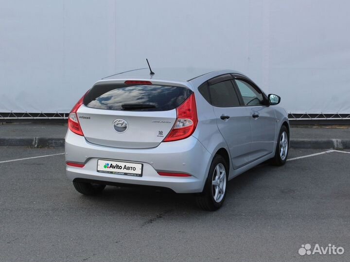 Hyundai Solaris 1.4 AT, 2015, 94 664 км