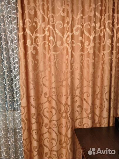 Портьеры,высота 2,45м, ширина 3м каждой