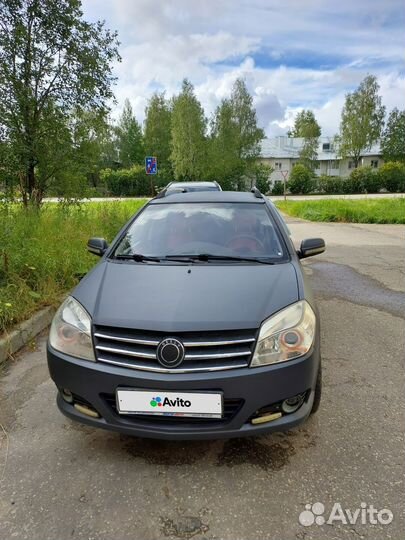 Geely MK Cross, 2014