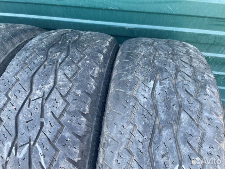 Toyo Open Country A/T plus 235/60 R18