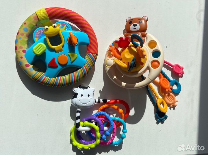Развивающие игрушки пакетом