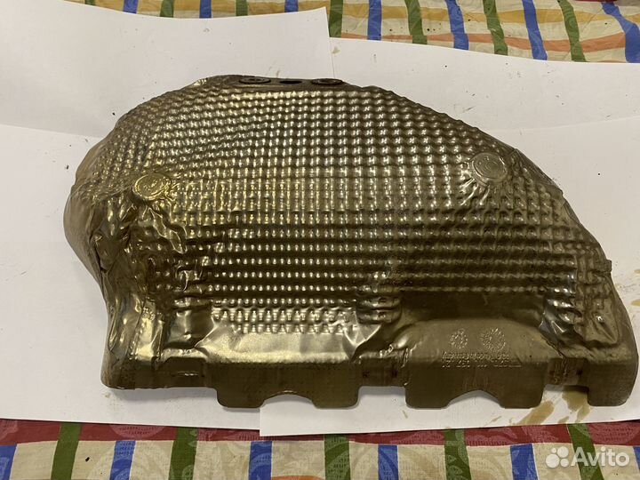 Тепловой экран Porsche 97011103721