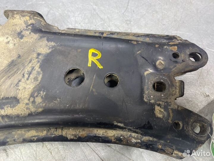 Рычаг передний Volkswagen Bora 1997-2005 универсал