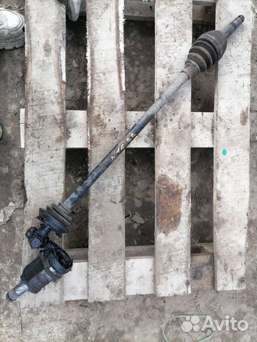 Привод передний правый Nissan Almera