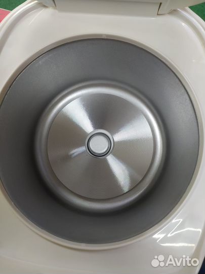 Мультиварка Mystery MCM/1017 T08