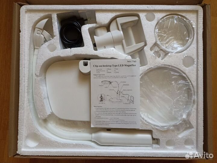Лупа настольная с подсветкой и сменными линзами