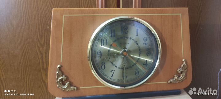 Часы настольные Янтарь