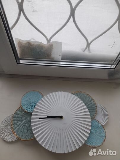 Часы на стену метал