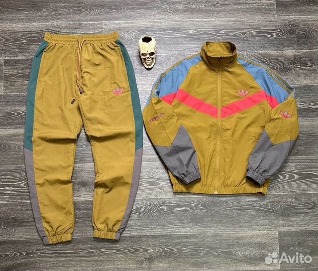 Спортивный костюм Adidas