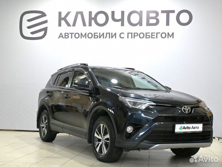 Toyota RAV4 2.2 AT, 2018, 110 000 км