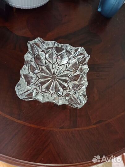 Хрустальная пепельница