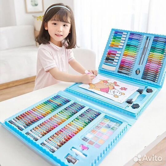 Набор для рисования с подставкой (мольберт) 176