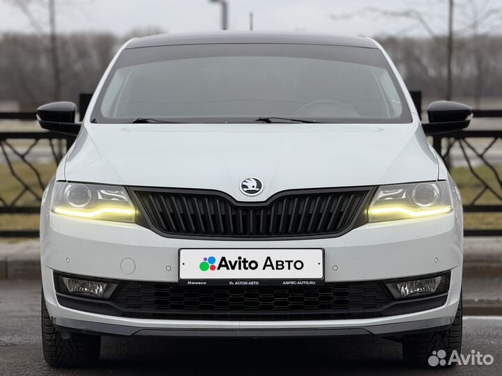 Skoda Rapid 1.6 AT, 2018, 64 200 км