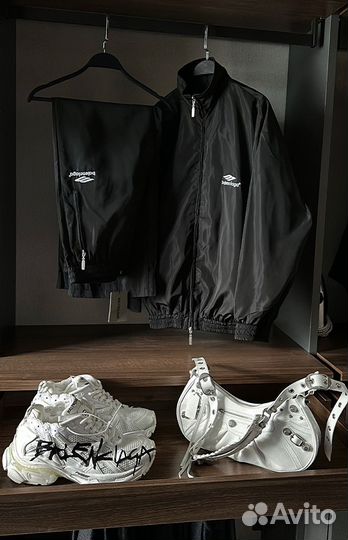 Костюм спортивный Balenciaga