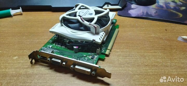 Видеокарта Nvidia GeForce GT 240
