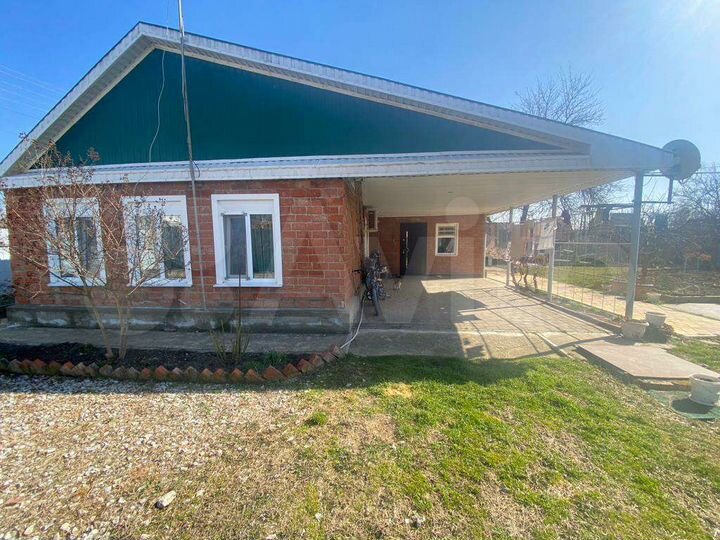 Дом 56,7 м² на участке 8 сот.