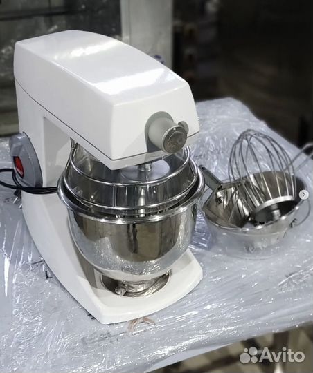 Миксер планетарный Bear Varimixer teddy AR5