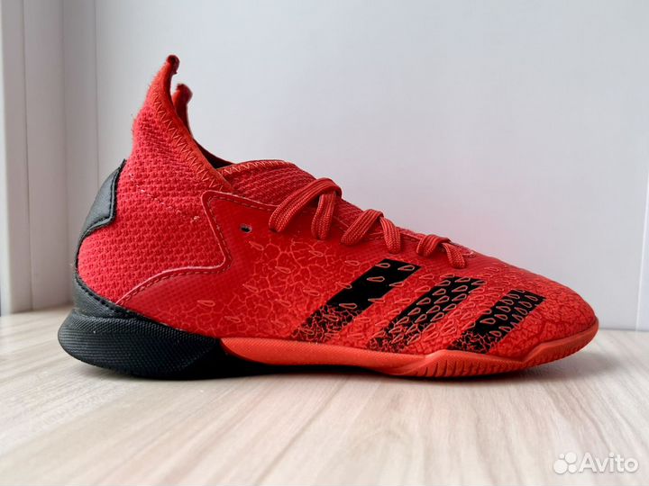 Бутсы футзалки Adidas Predator