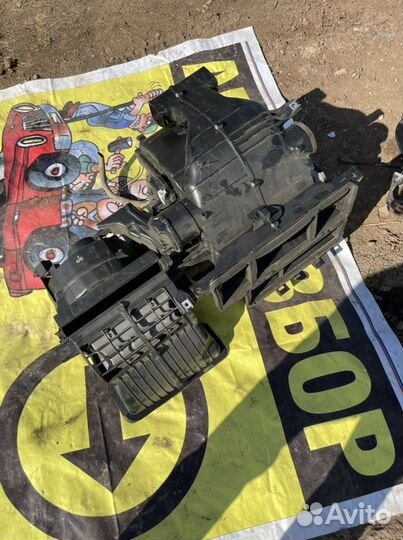 Корпус радиаторы печки Hyundai Elantra HD,Ceed