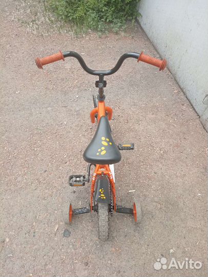 Велосипед детский четырехколесный