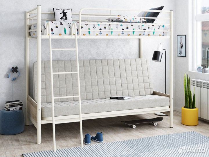 Кровать двухъярусная с диваном 