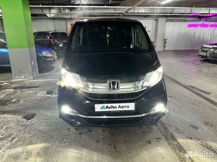 Honda Stepwgn 1.5 CVT, 2017, 104 000 км