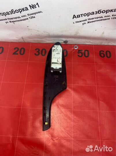 Блок управления стеклоподъемниками Toyota Corolla