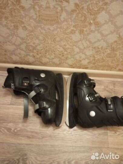 Коньки для мальчика 39 р