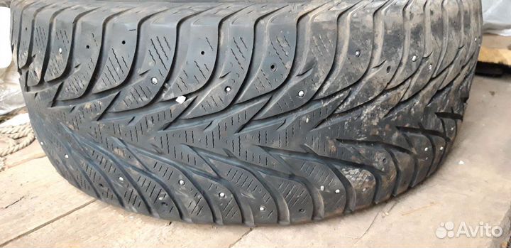 Yokohama Ice Guard IG55 235/55 R17