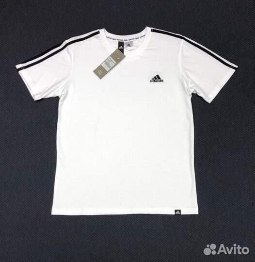 Футболка adidas