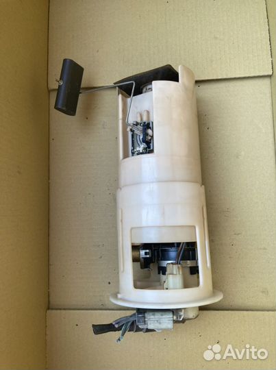 Chrysler 300 m бензонасос