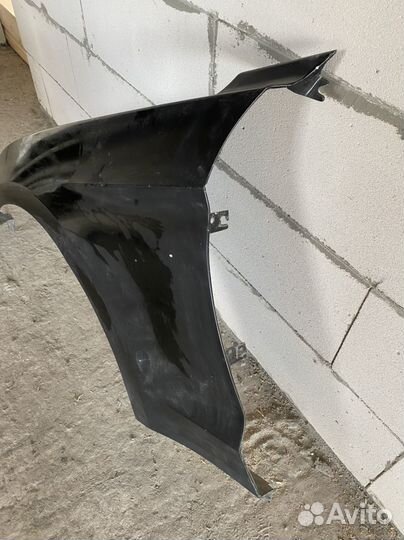 Крыло переднее левое ford mustang