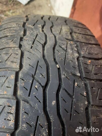 Bridgestone Dueler H/T D687 235/60 R16