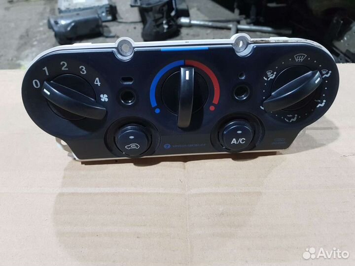 Блок управления печкой Ford fusion