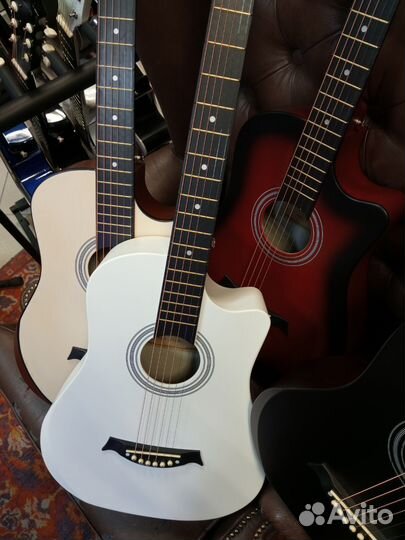Гитара акустическая новая