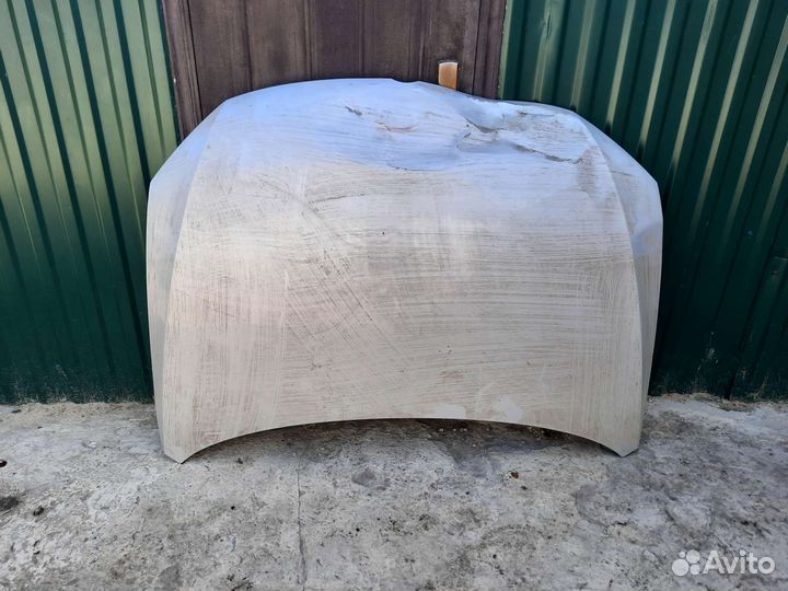 Volkswagen jetta 6 ориг капот после дтп под ремонт