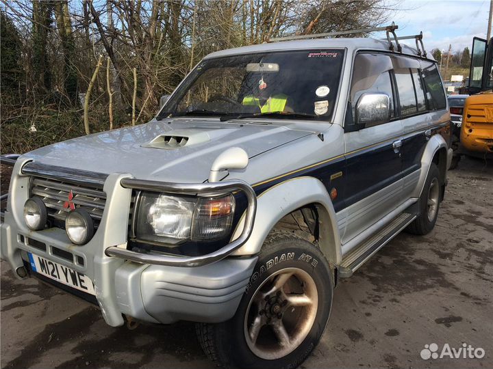 Разбор на запчасти Mitsubishi Pajero
