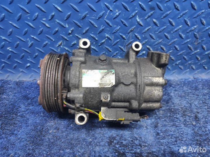 Компрессор кондиционера Mini Countryman R60