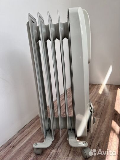 Обогреватель масляный 5секций delonghi