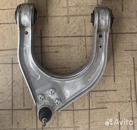 Рычаг передний верхний mercedes W211 левый