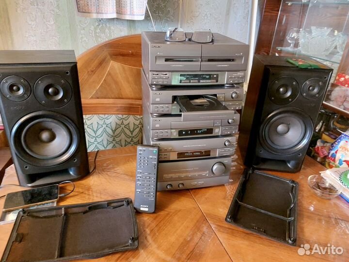 Музыкальный центр