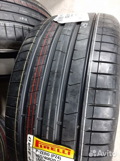 Pirelli P Zero PZ4 265/40 R20 104Y