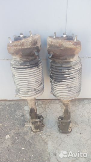 Задние пневмостойки Лексус RX 330