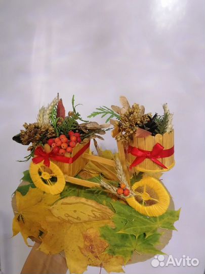 Поделки,рисунки в школу сад