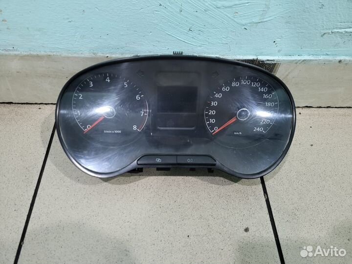 Щиток приборов Volkswagen Polo 5