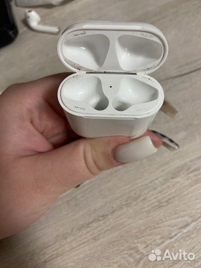 Наушники apple airpods